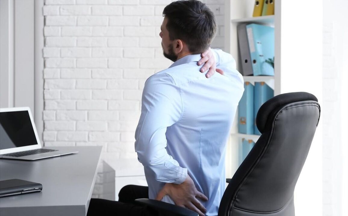 hátfájás ülés közben